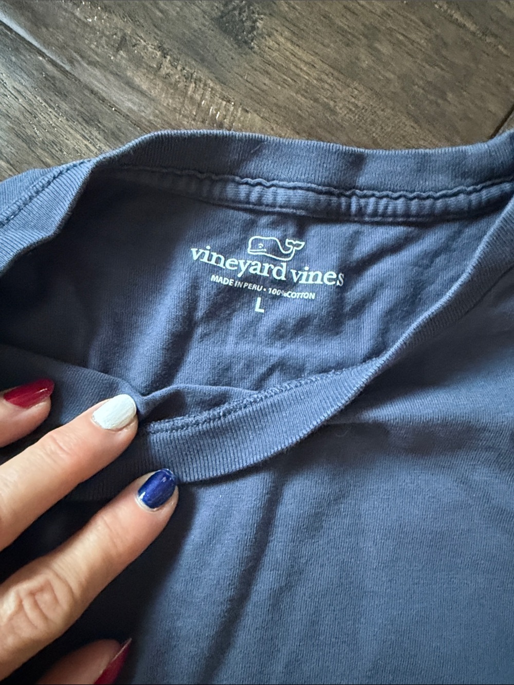 Vineyard Vines Men’s Navy Long-Sleeve Tee with Teal Accents - Picture 3 of 4